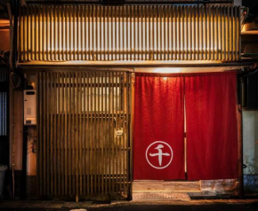 Osaka private house 3 bed rooms for max 10ppl
